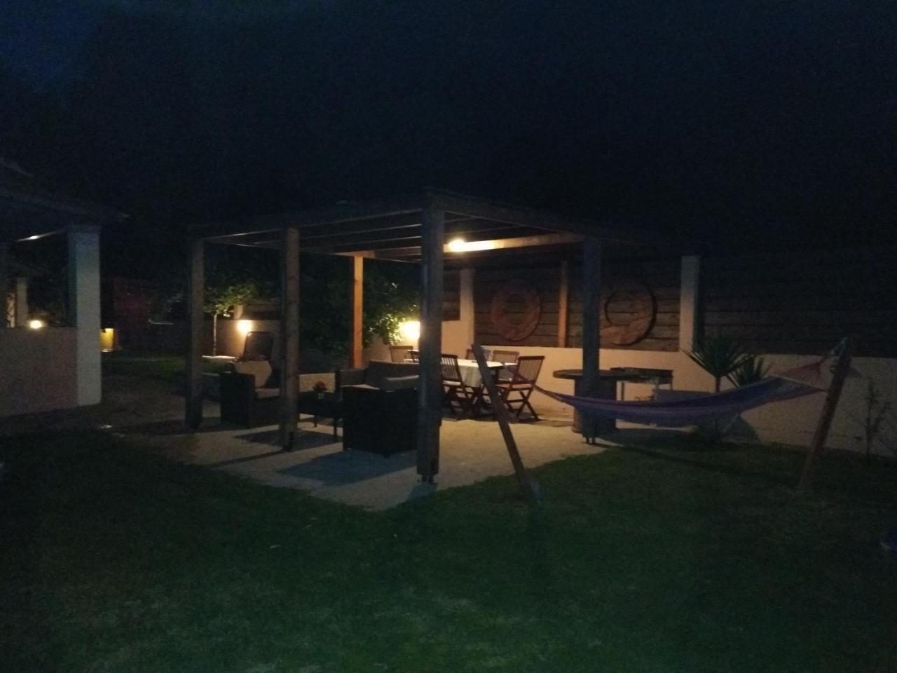 Villa Thanos Маратиас Екстериор снимка